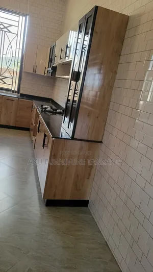 Kitchen Cabinets With Island