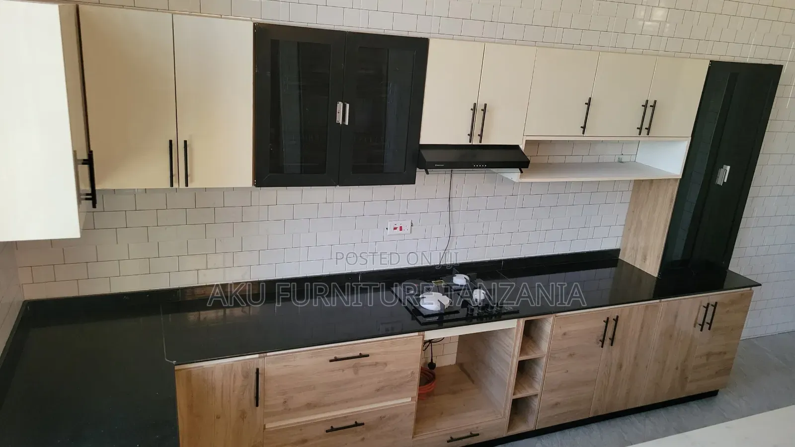 Kitchen Cabinets With Island