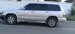 Subaru Forester Automatic 2001 Gray