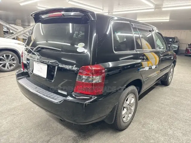 Toyota Kluger 2004 Black