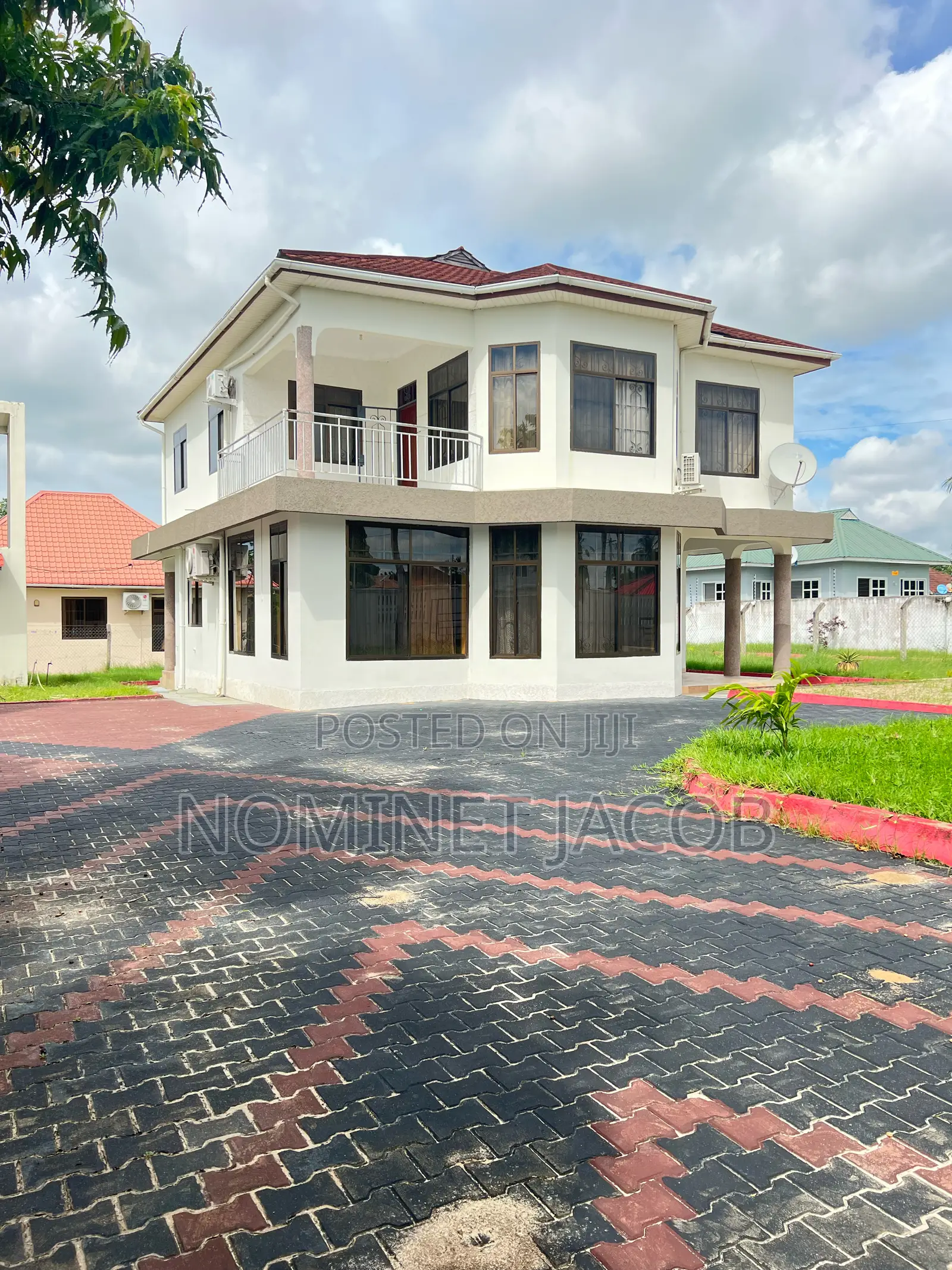 5bdrm House in Mbweni Moga, Bunju for rent
