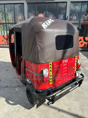 TVS King Cargo 2025 Red