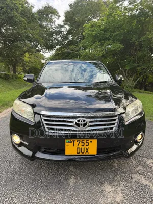 Toyota Vanguard 2010 Black