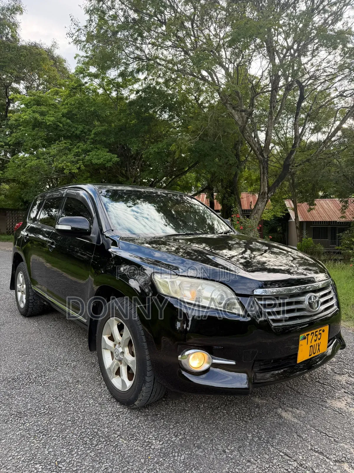 Toyota Vanguard 2010 Black