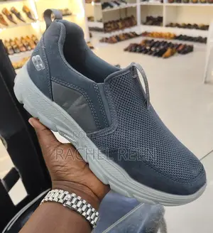 New Sketchers Original Available