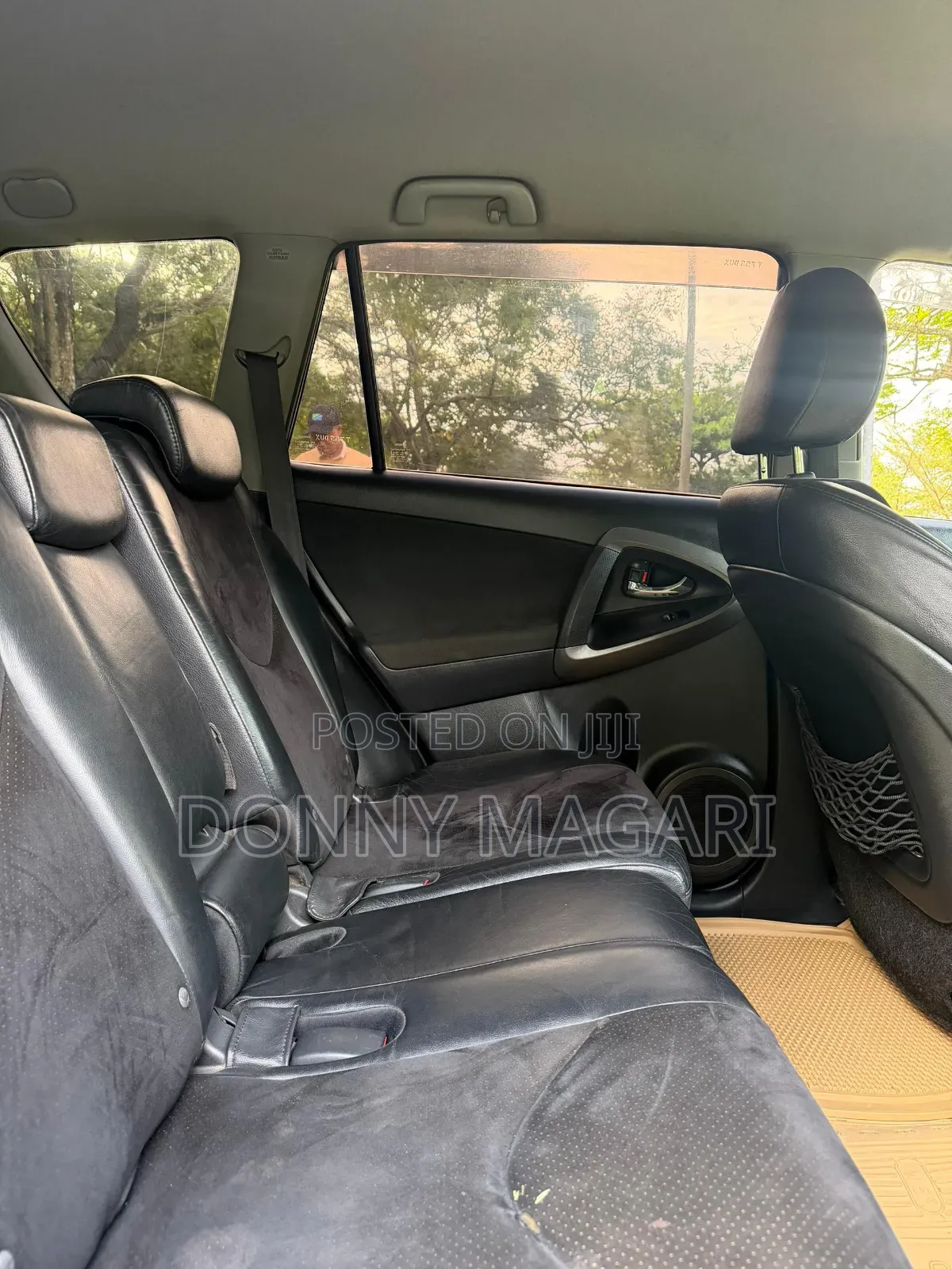 Toyota Vanguard 2010 Black