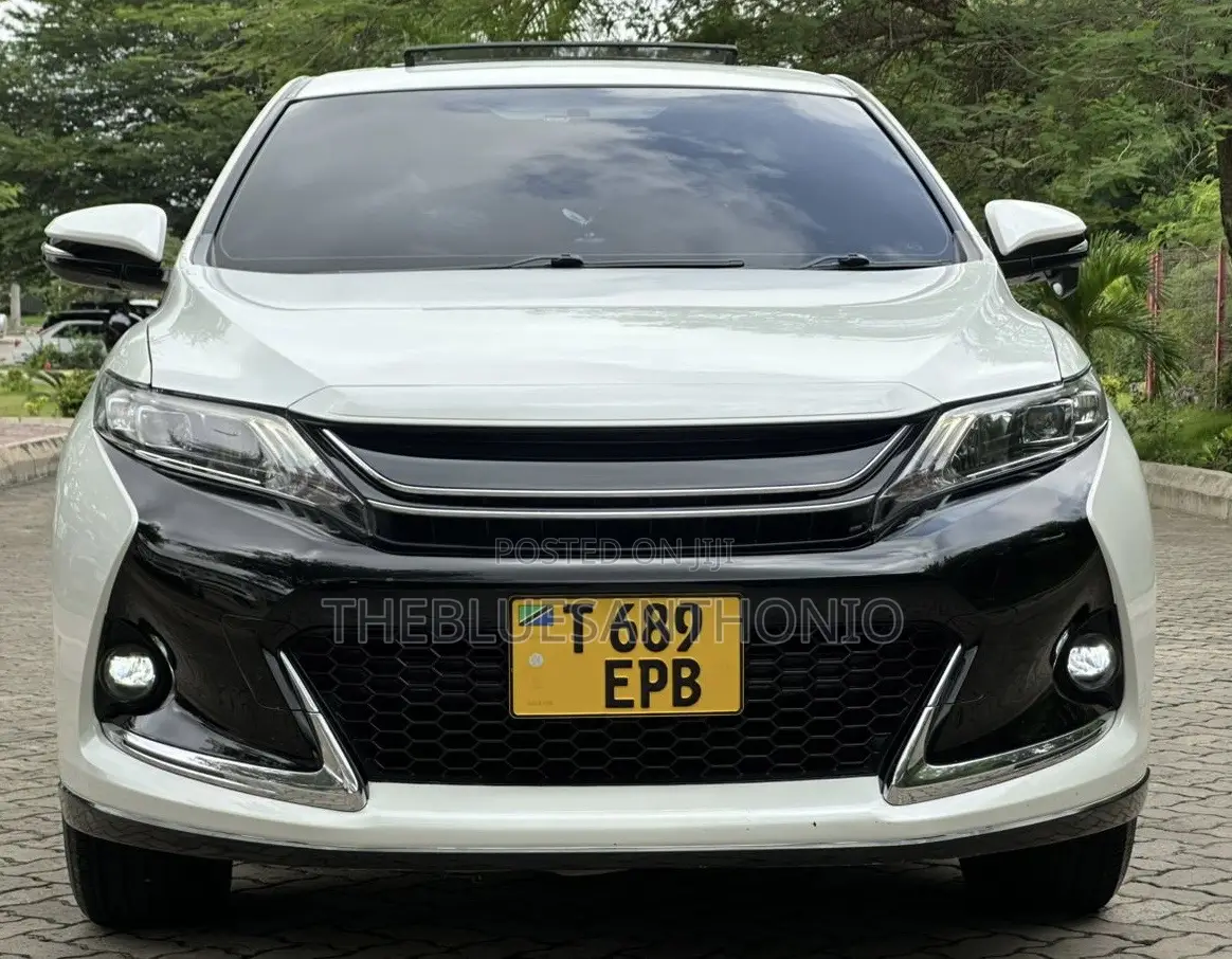 Toyota Harrier 2015 White