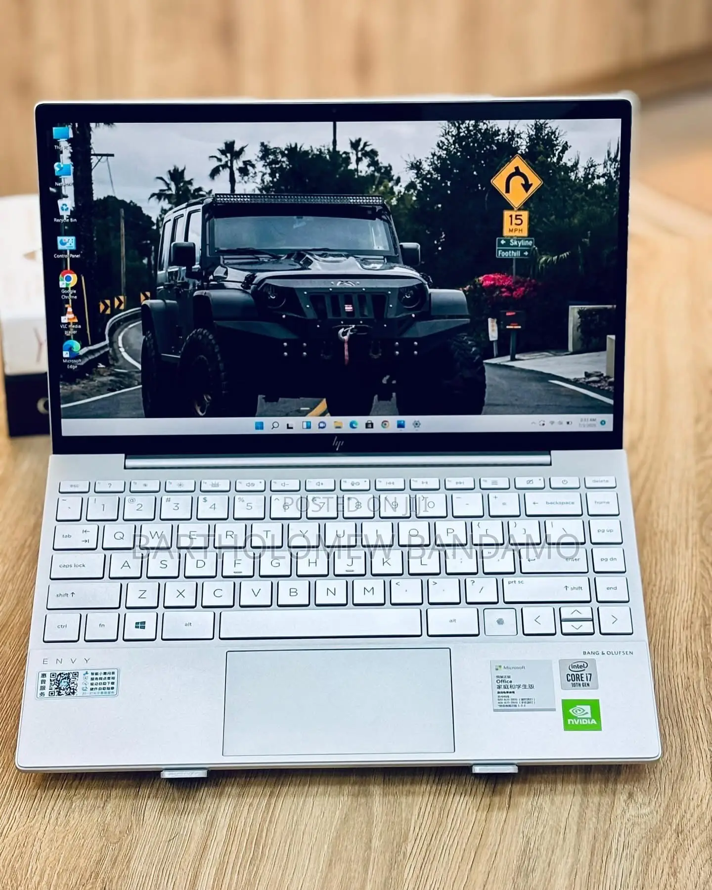 Laptop HP Envy 13 16GB Intel Core i7 HDD+SSD 1T