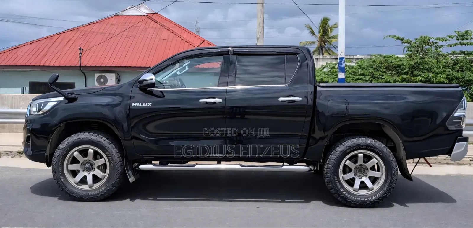 Toyota Hilux 2018 Black