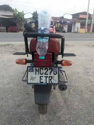 Honda CBR 2025 Red