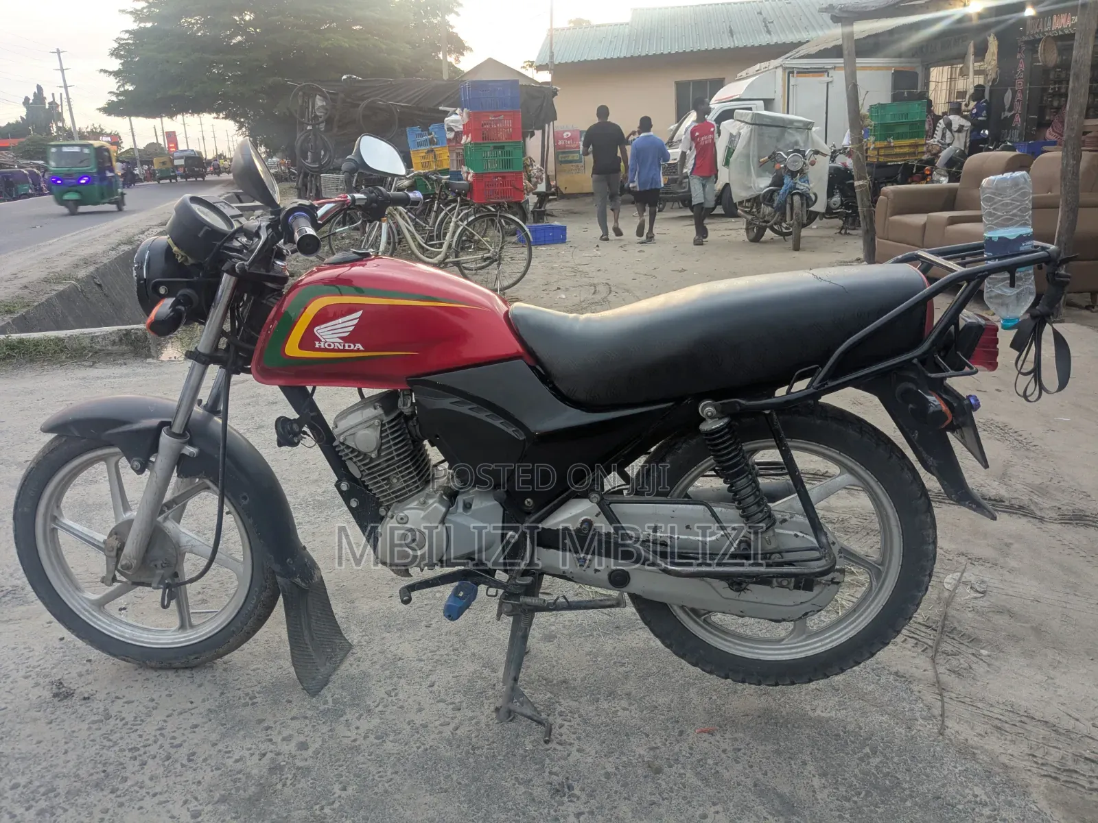 Honda CBR 2025 Red