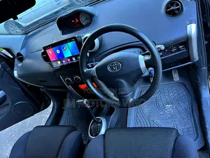 Toyota IST 2003 Black