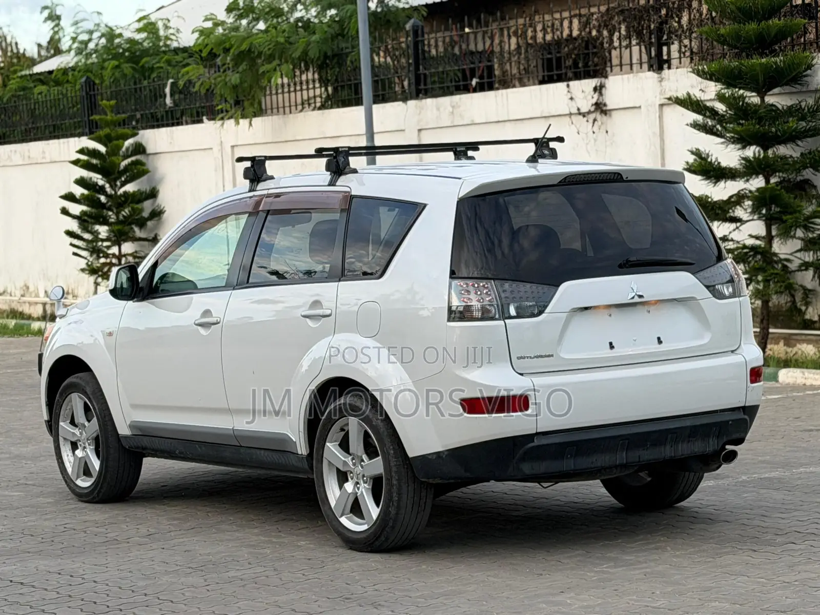 Mitsubishi Outlander 2008 Pearl