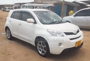 Toyota IST 2006 White