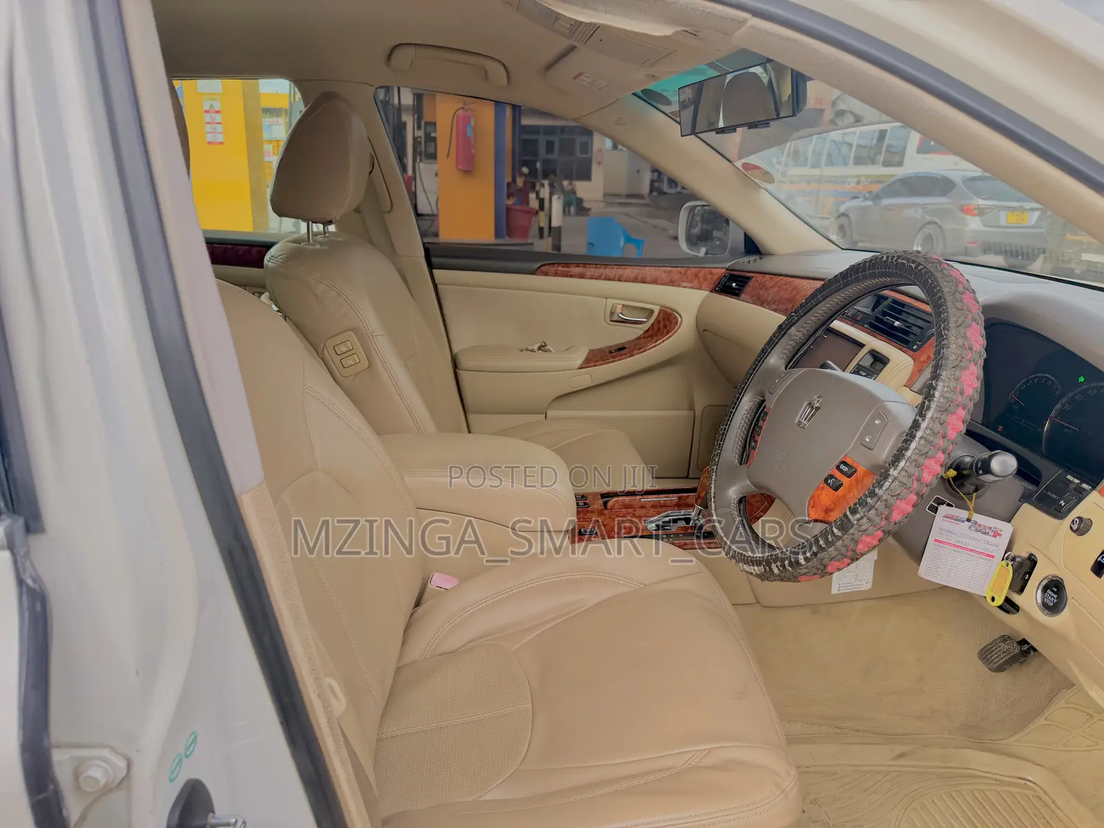 Toyota Crown 2005