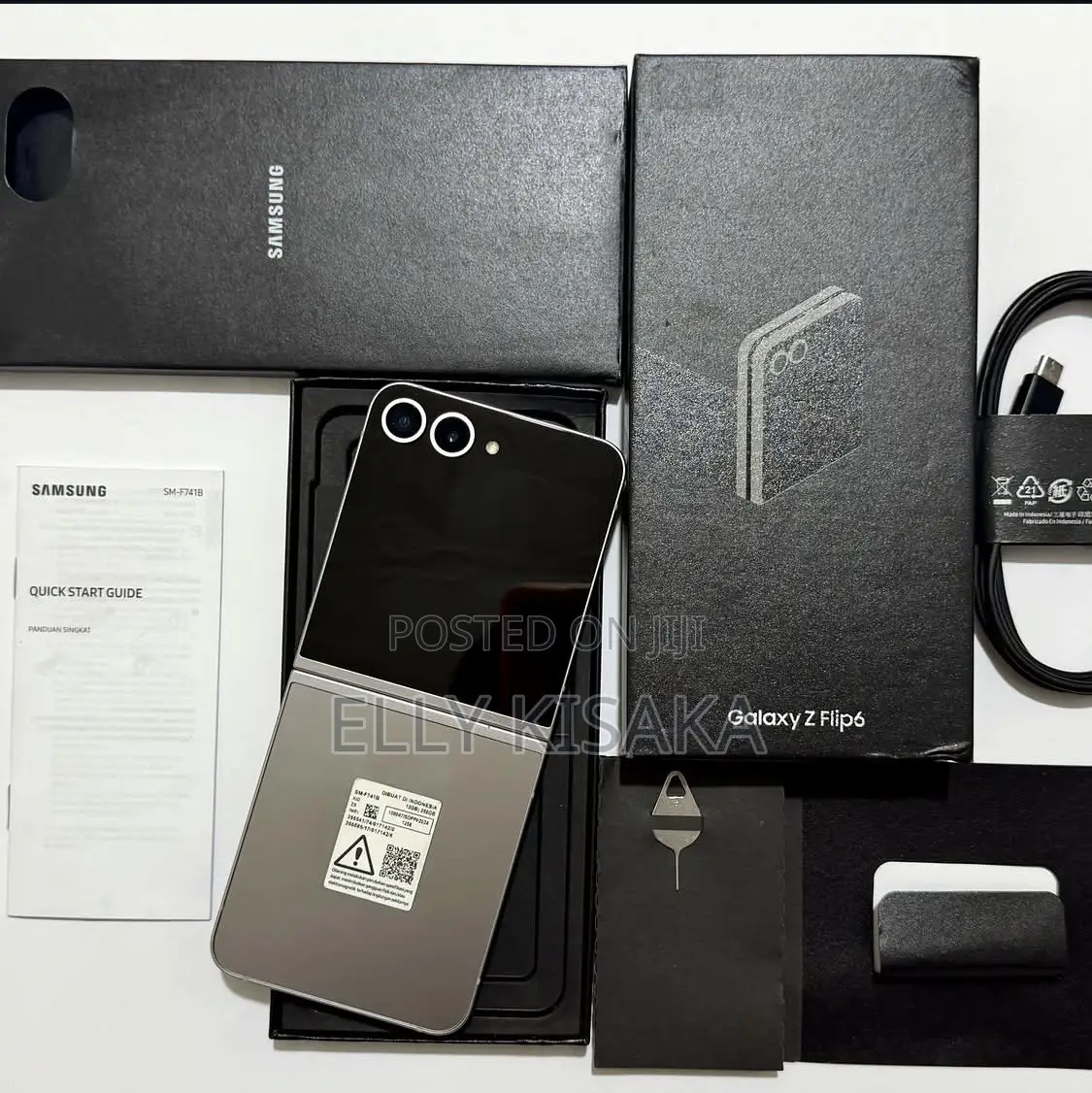 New Samsung Galaxy Z Flip6 256 GB Silver