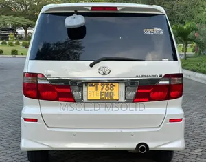 Toyota Alphard 2002 White