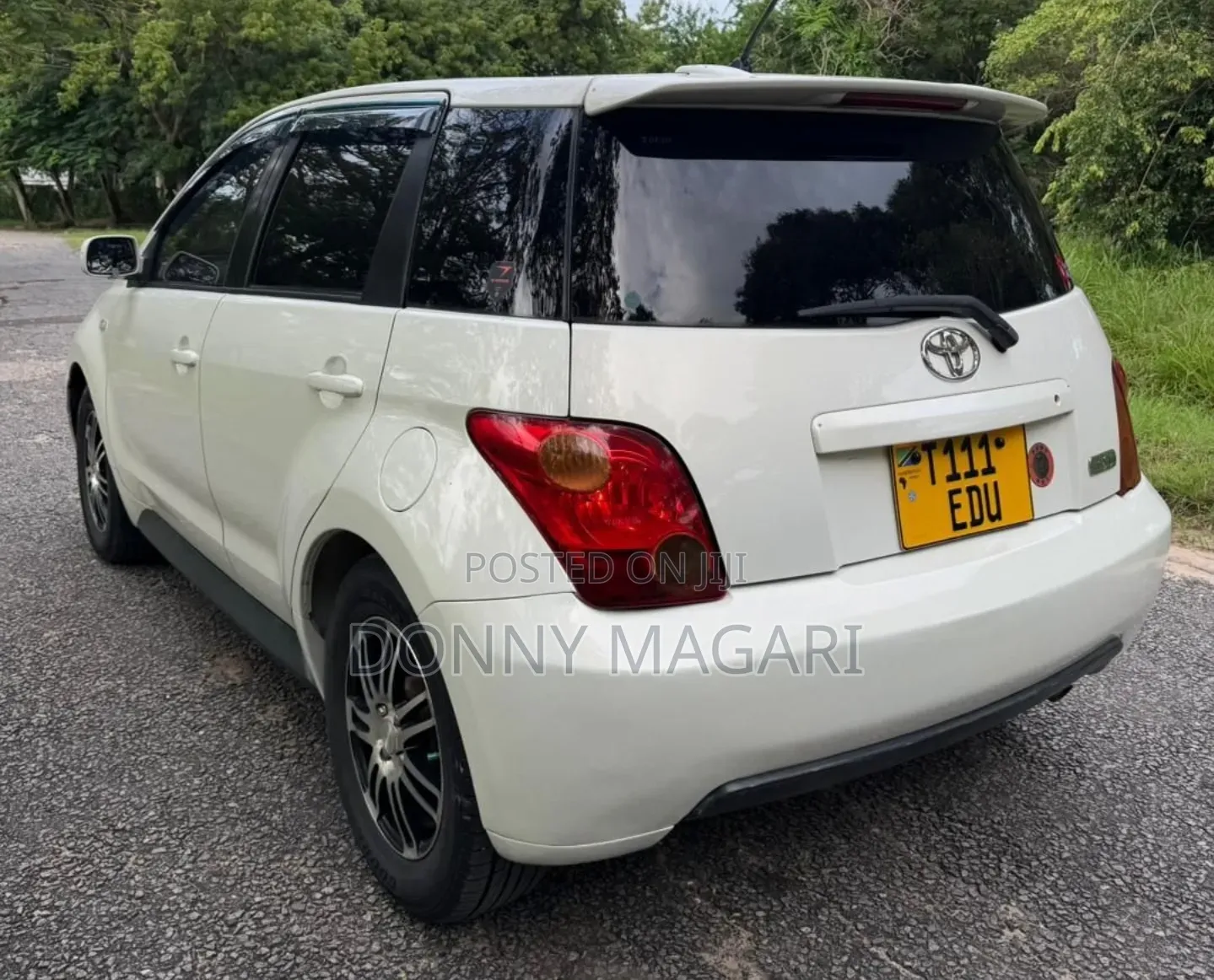 Toyota IST 2004 White