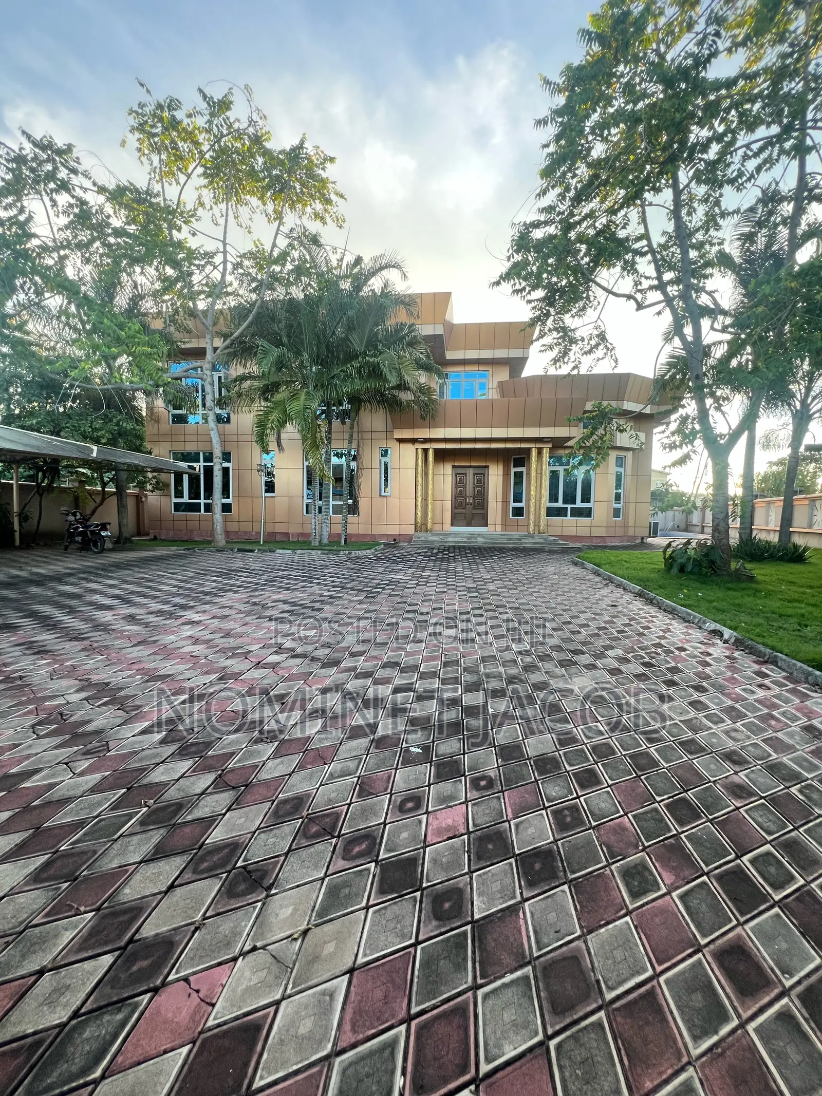 6bdrm House in Mbezi Beach Kilonga for sale