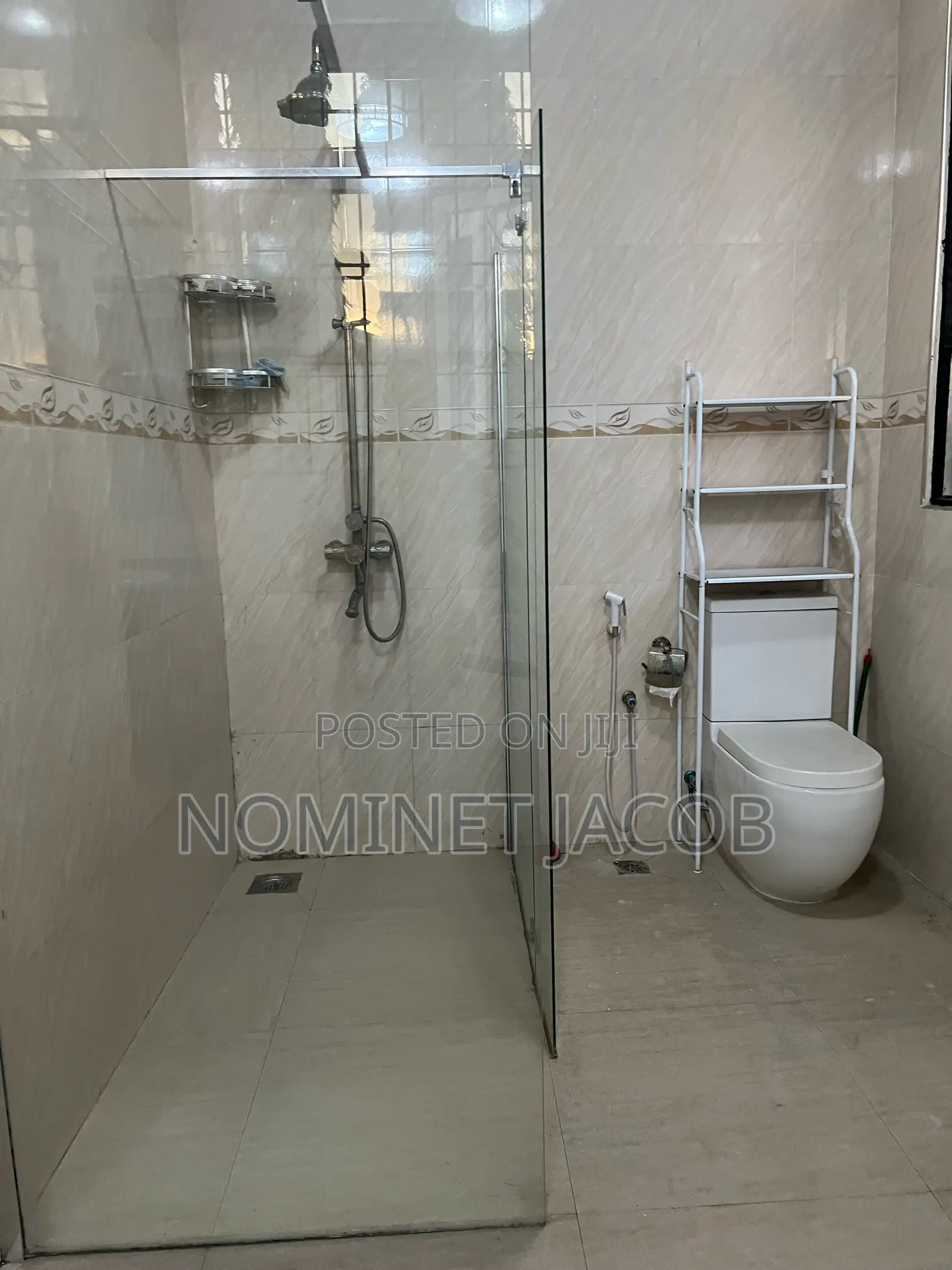 6bdrm House in Mbezi Beach Kilonga for sale
