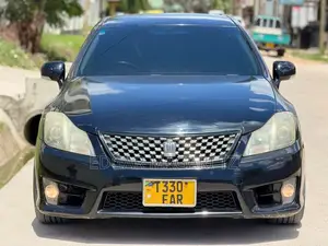 Toyota Crown 2009 Black