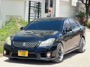 Toyota Crown 2009 Black