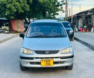 Toyota Corolla Spacio 2004 Silver