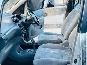 Toyota Corolla Spacio 2004 Silver