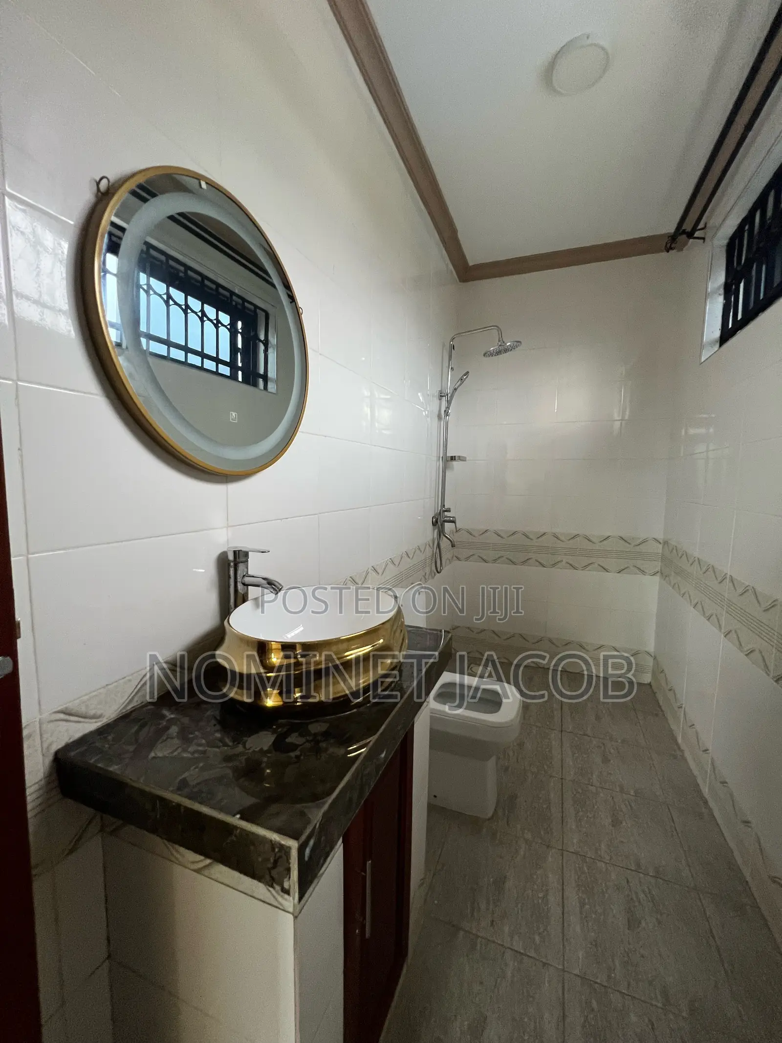 5bdrm House in Ununio Dar Es Salaam, Kunduchi for rent