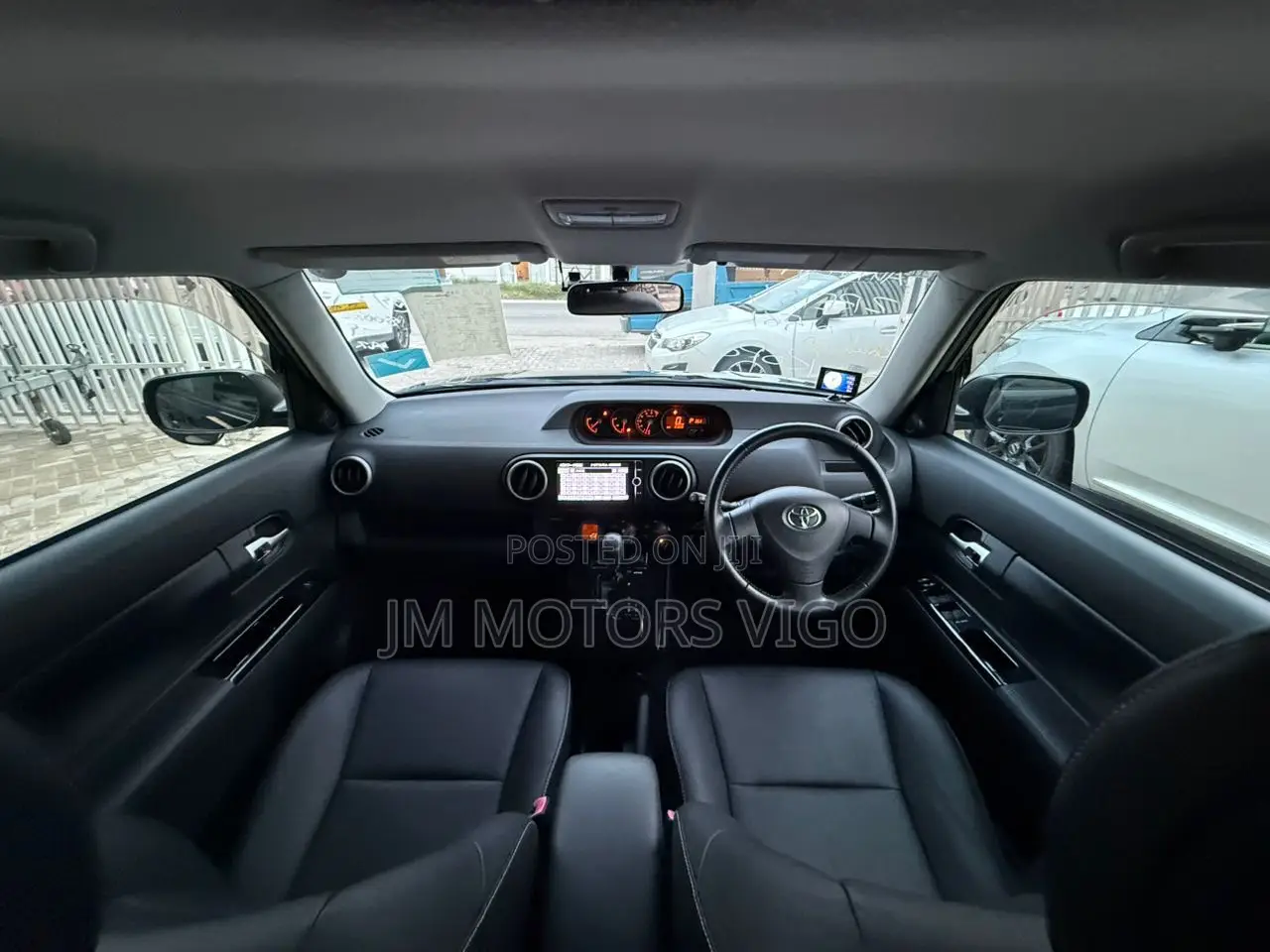 Toyota Corolla Rumion 2013 Black