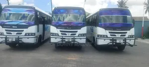 Tata Starbus Ultra Skool 2005 White