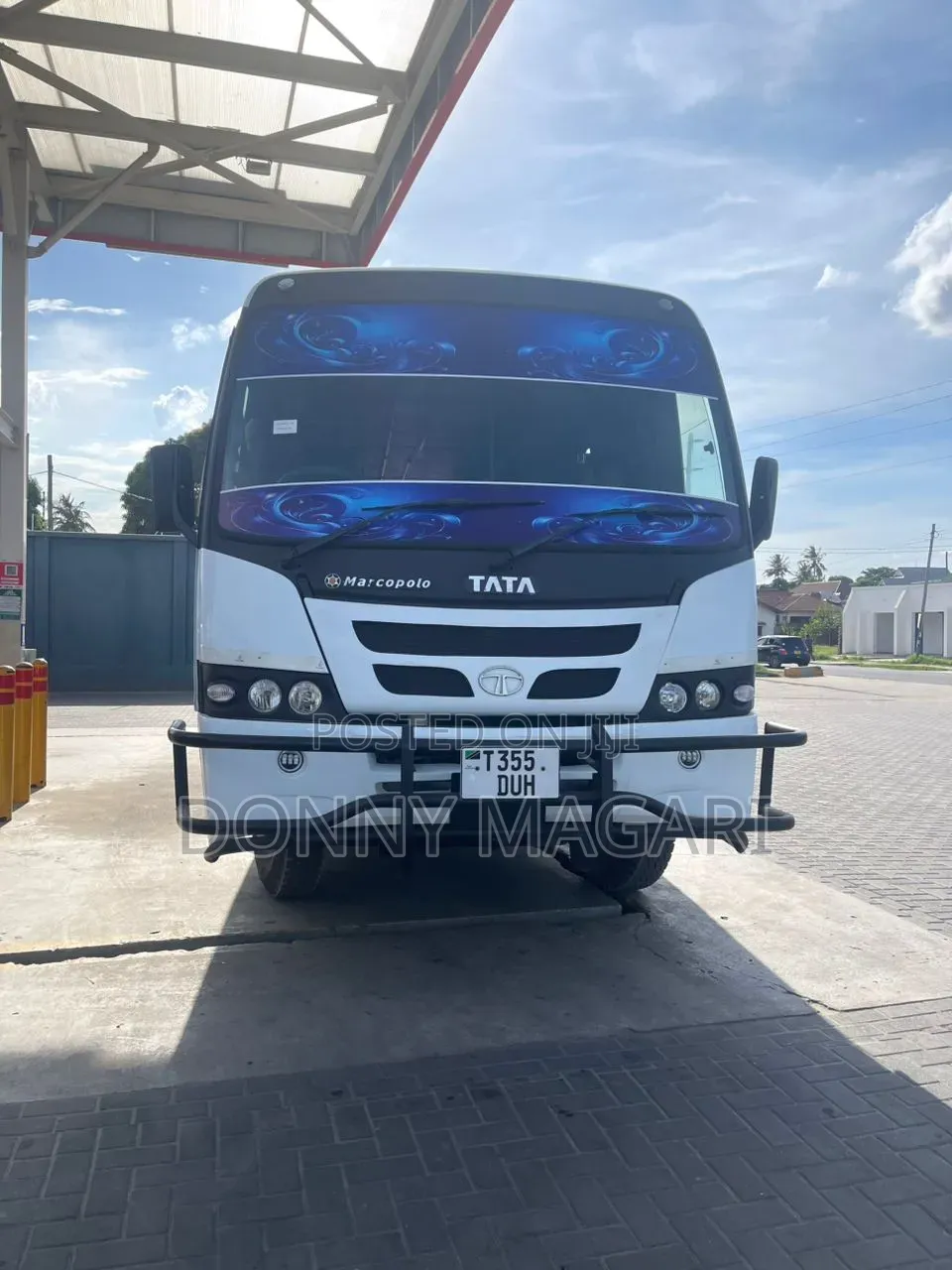 Tata Starbus Ultra Skool 2005 White