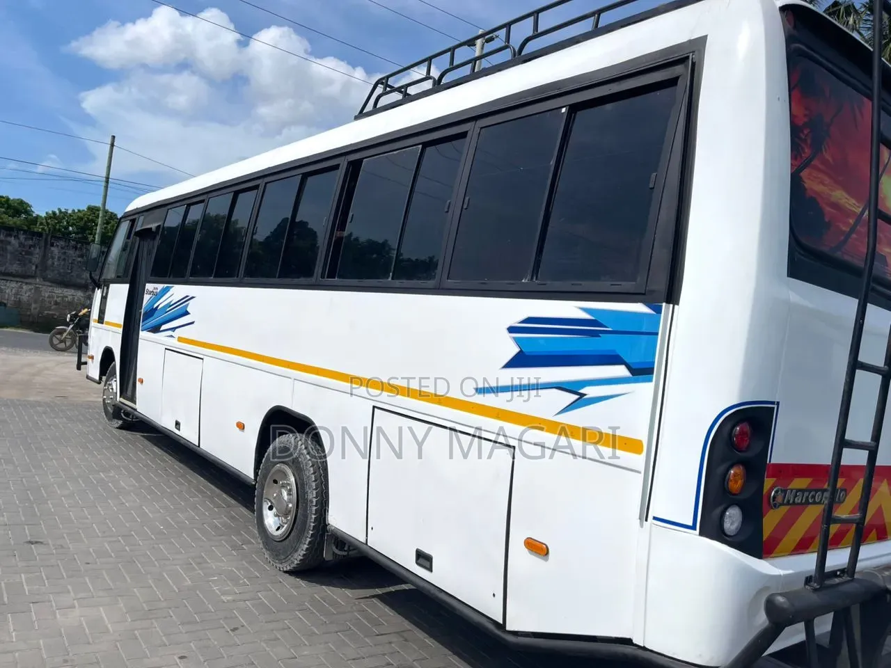 Tata Starbus Ultra Skool 2005 White