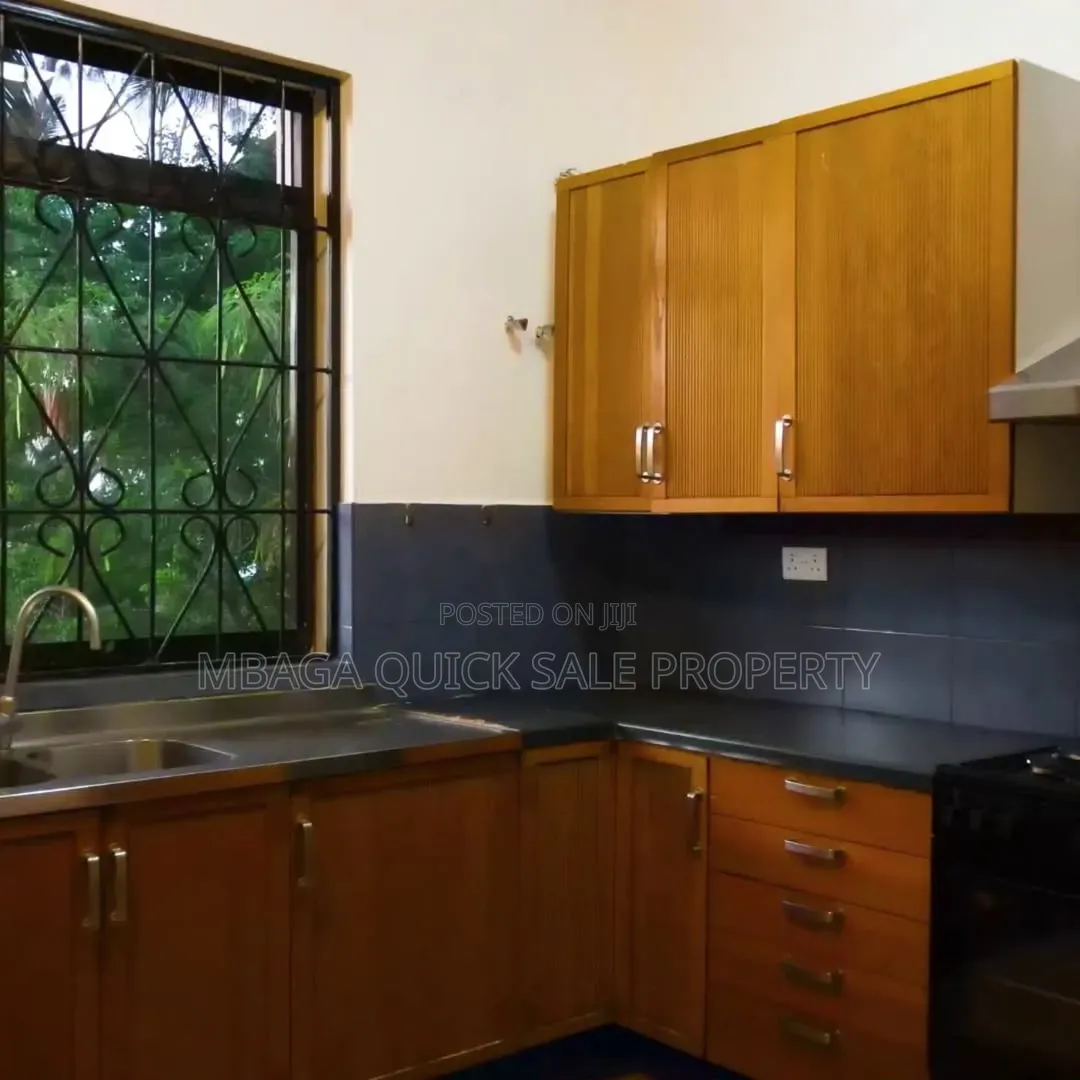 7bdrm Duplex in Mbezi Beach, Ifakara for rent