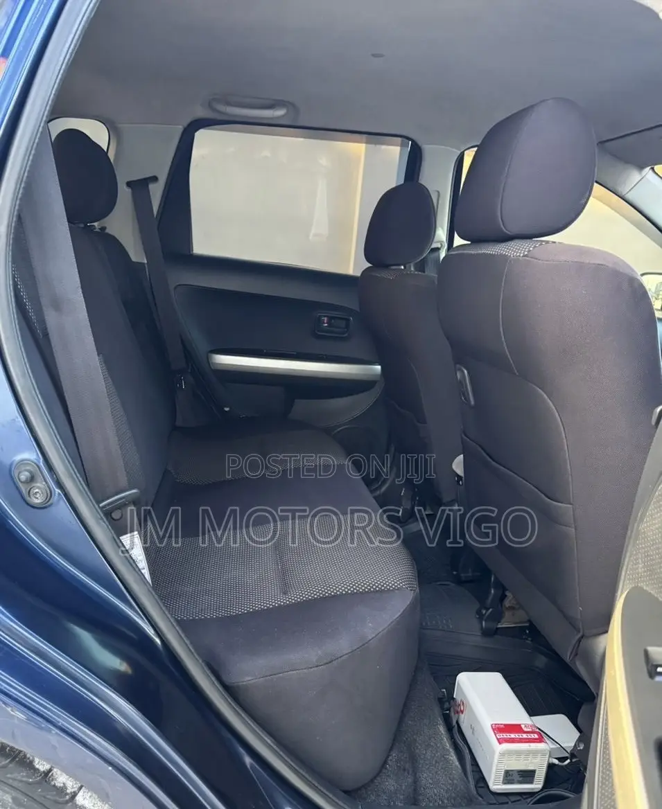 Toyota IST 2003 Blue