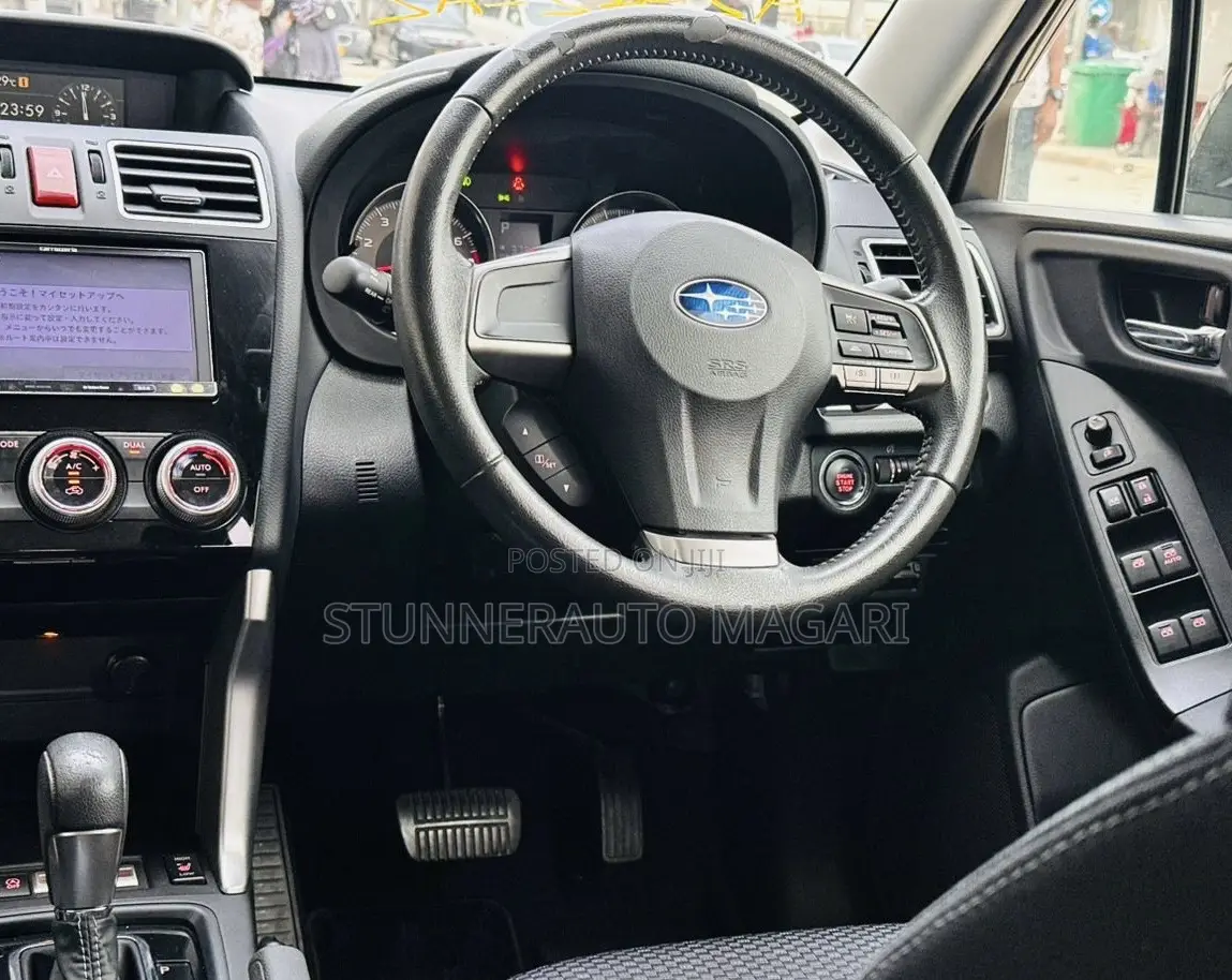 Subaru Forester 2015 Black