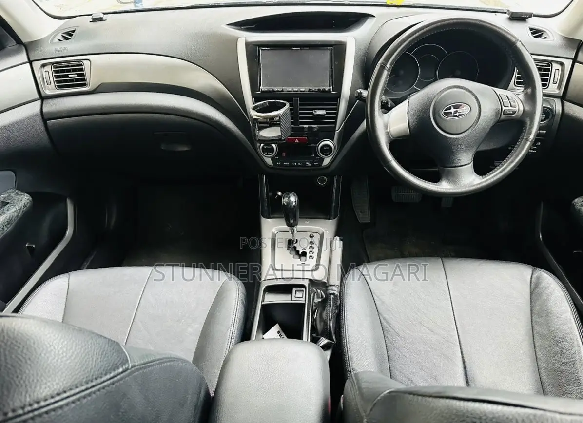 Subaru Forester 2011 Blue