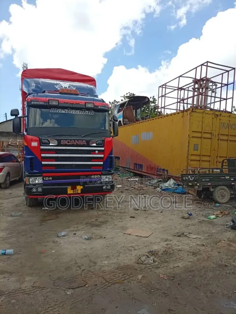 Scania Mende 124 420