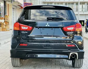 Mitsubishi RVR 2.0 2011 Black