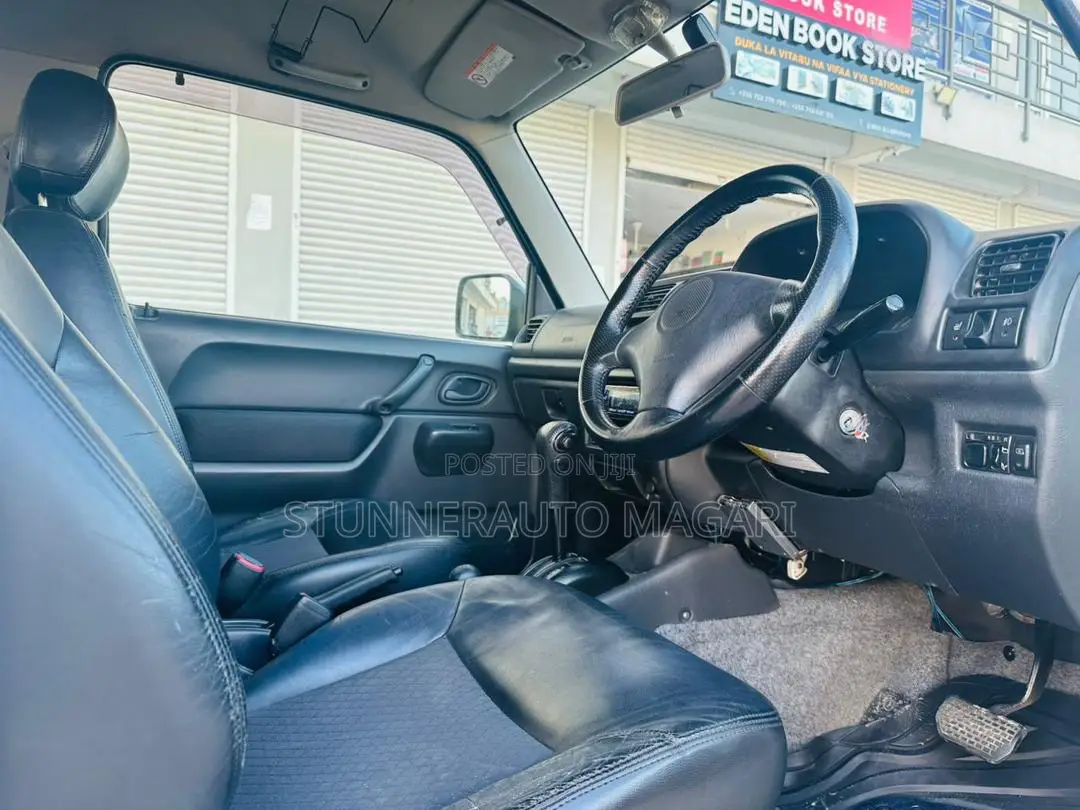 Suzuki Jimny 2004 White
