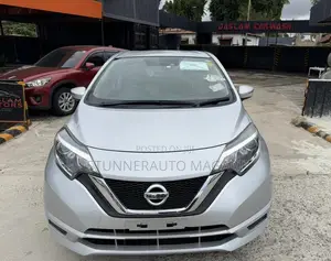 Nissan Note 2018 Silver