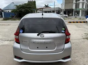Nissan Note 2018 Silver