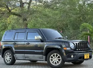 Jeep Patriot 2011 Black