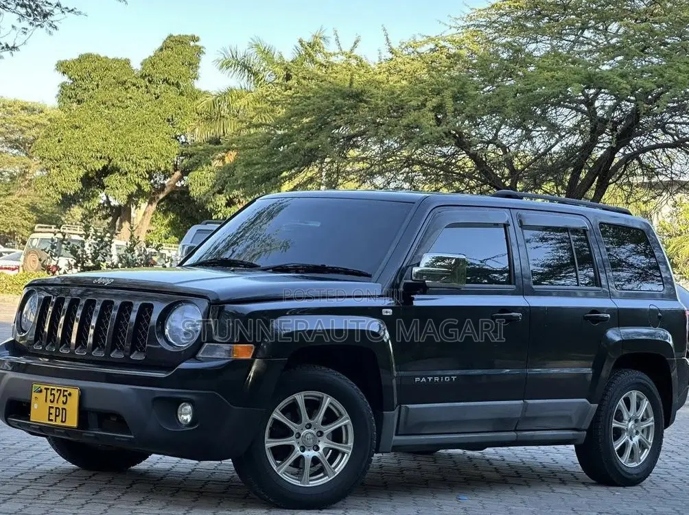 Jeep Patriot 2011 Black