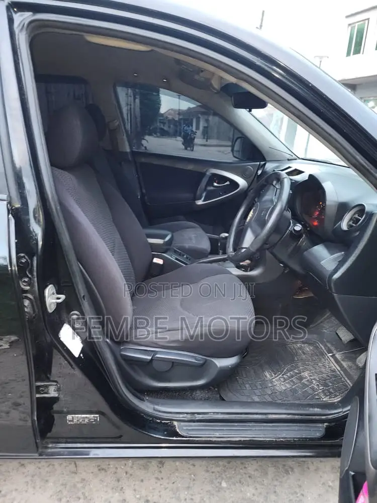 Toyota RAV4 2005 Black