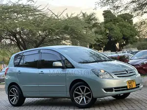 Toyota Corolla Spacio 2004 Blue