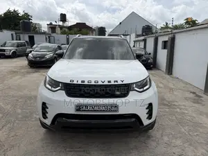 Land Rover Discovery HSE LUXURY 4x4 2018 White