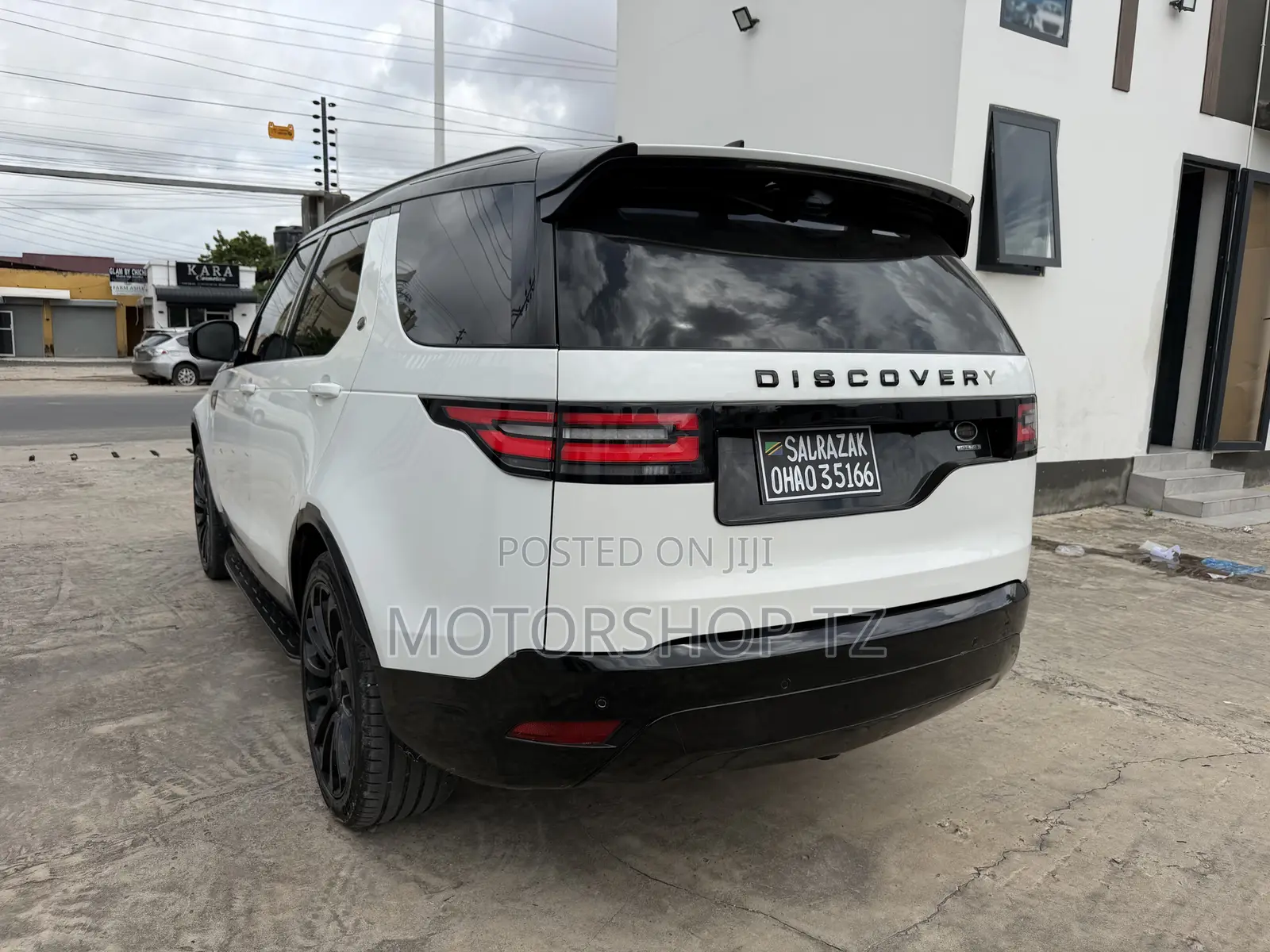 Land Rover Discovery HSE LUXURY 4x4 2018 White