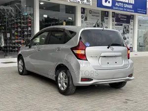 Nissan Note 1.6 Petrol 2018 Silver
