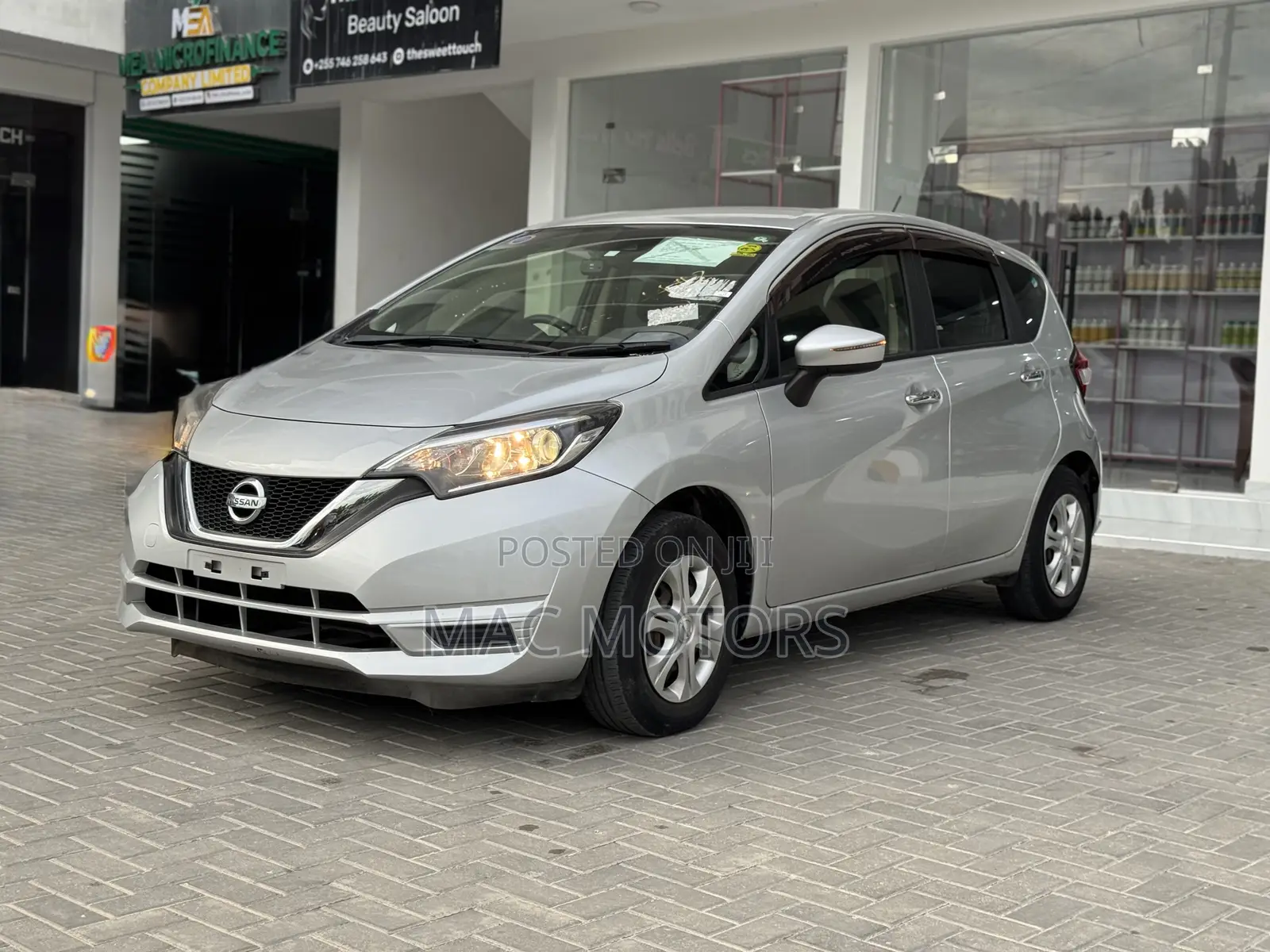 Nissan Note 1.6 Petrol 2018 Silver